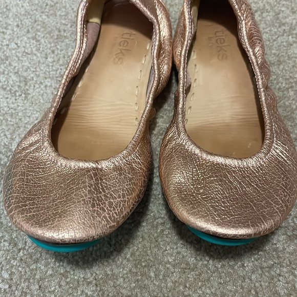 Rose Gold Glam Tieks - size 7 - Picture 5 of 5